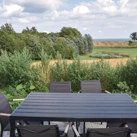 Two-bedroom In Tranekar